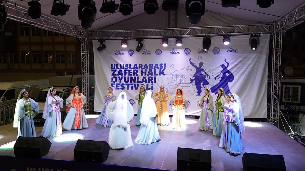 Uluslararası Halk Oyunları Festivali