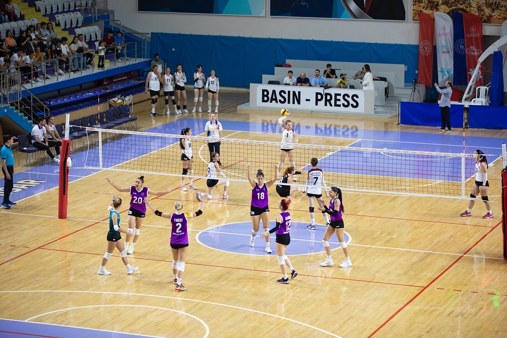 Afyon Kadin Voleybol