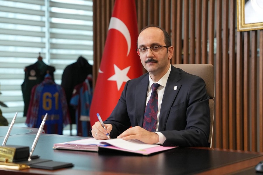 Daffc3Ca Dd53 4B2F 820C 49Fc77C33893