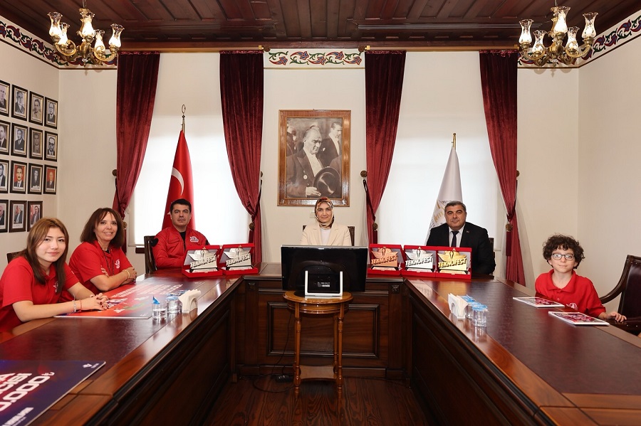 554295101 18293500381253484 6732064280924054096 N