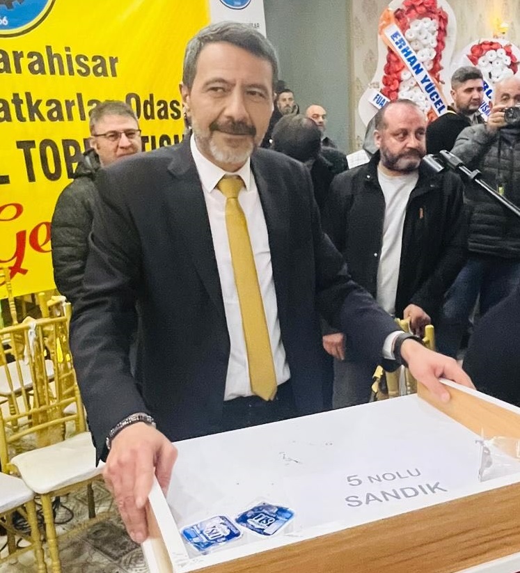 617779593 18091285259068096 1939355250320904659 N