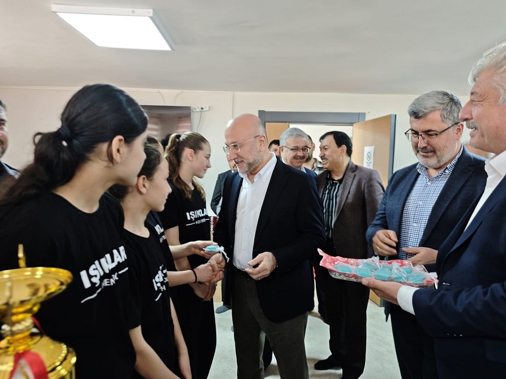 I S I K L A R S A M P I Y O N H A B E R