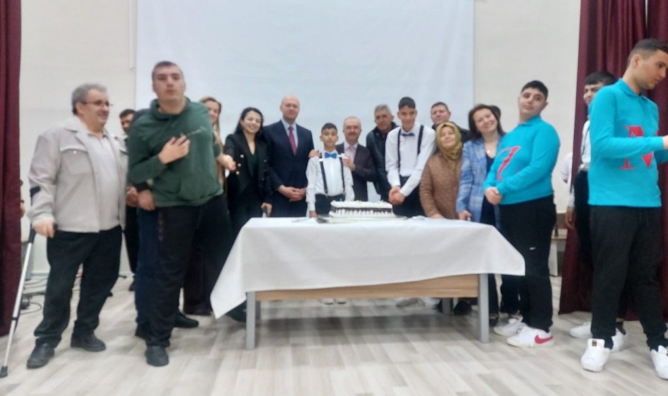 Afyon’da Otizm Farkındalık Günü Kutlandı