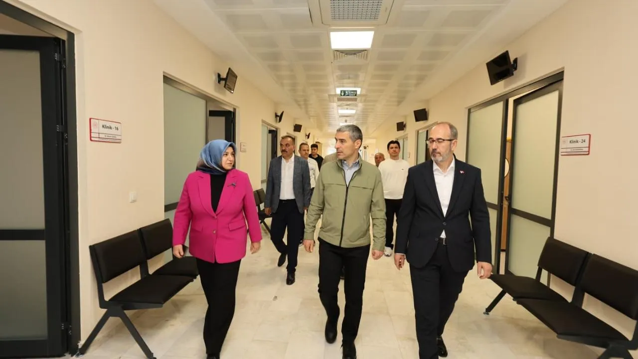 Afyonkarahisarda Saglikta Yeni Donem Agiz Ve Dis Sagligi Hastanesi Hasta Kabulun 6A09Bb17E7D5E
