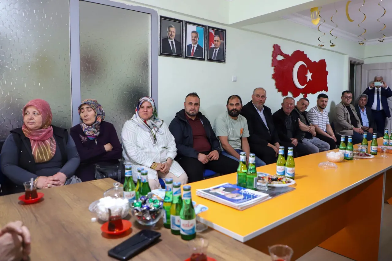 Ak Parti Çay Teşkilatında Bayramlaşma 2