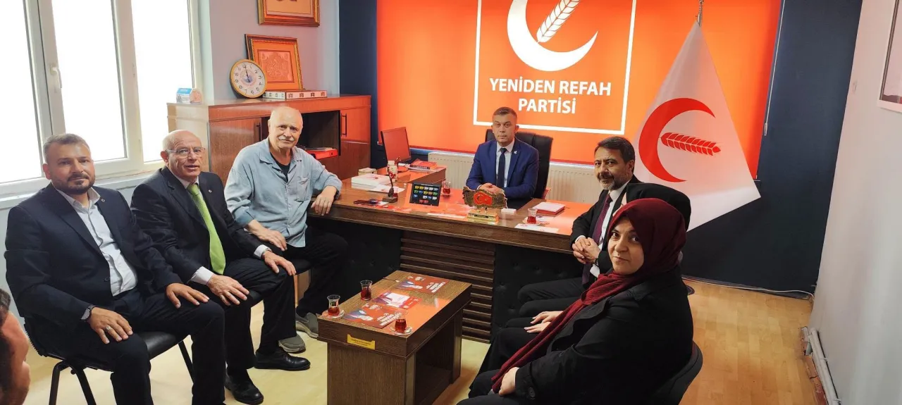 Ak Parti'den Siyasi Partilere Bayram Ziyareti 5
