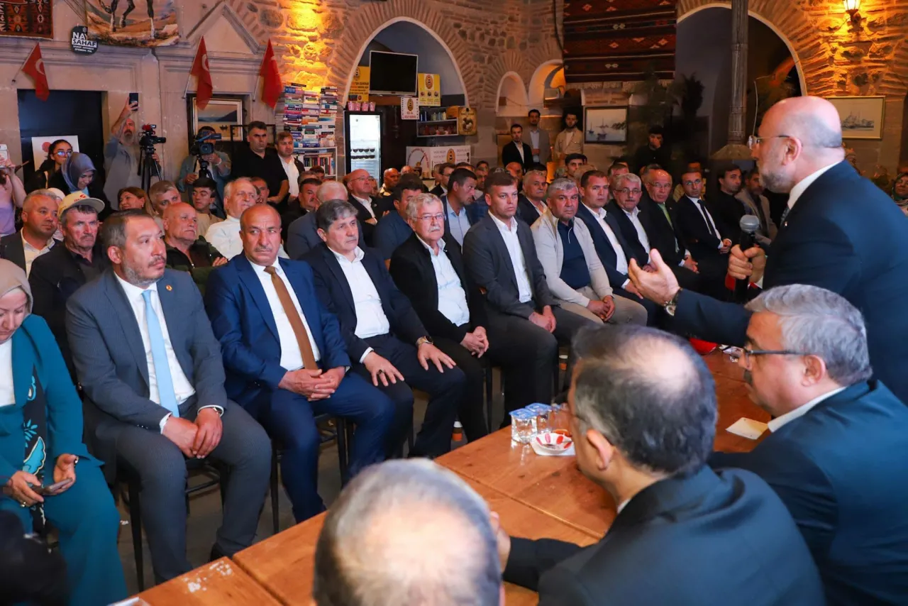 Akp Bayramlaşma 4