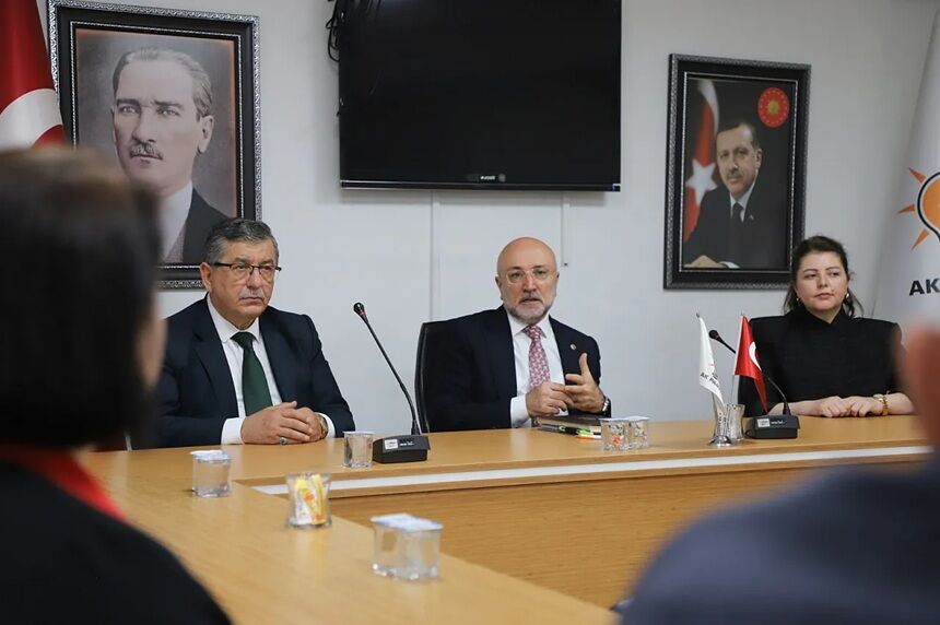 Akp İl Toplantisi 1