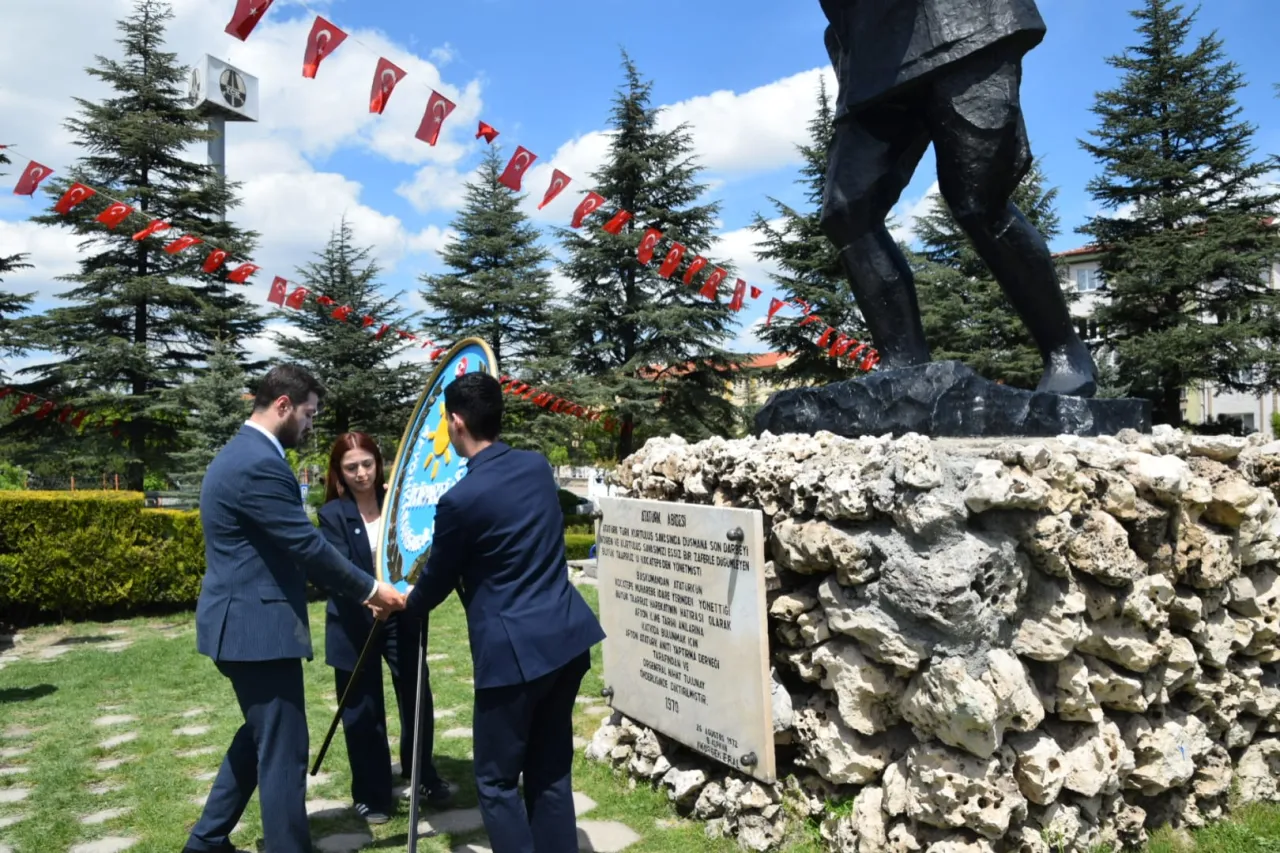 Iyi Parti 4