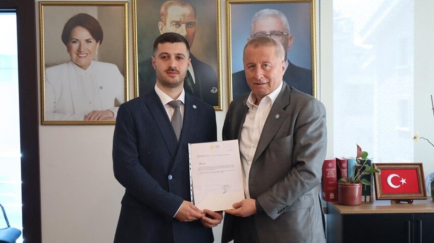 Iyi Parti Gençlik 1