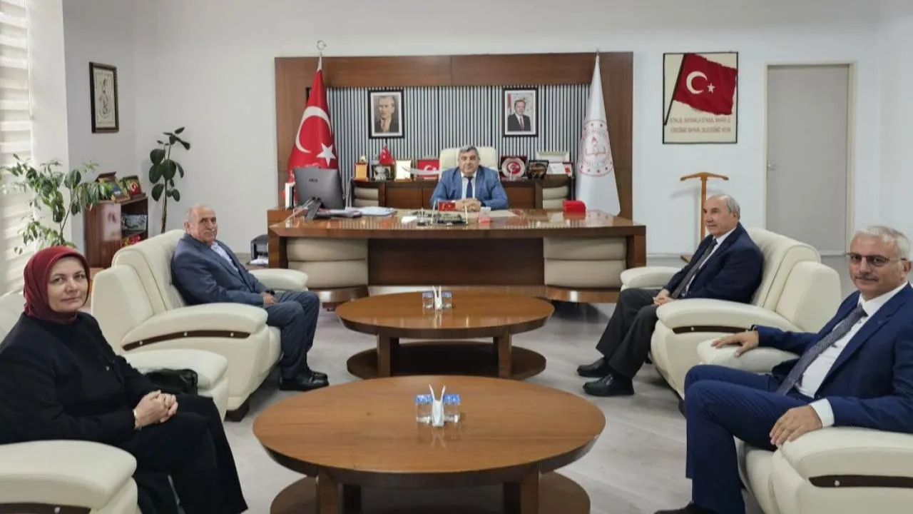 Makamında Ağırladı 1