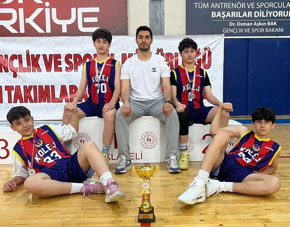 Ted Afyon Koleji 3-2