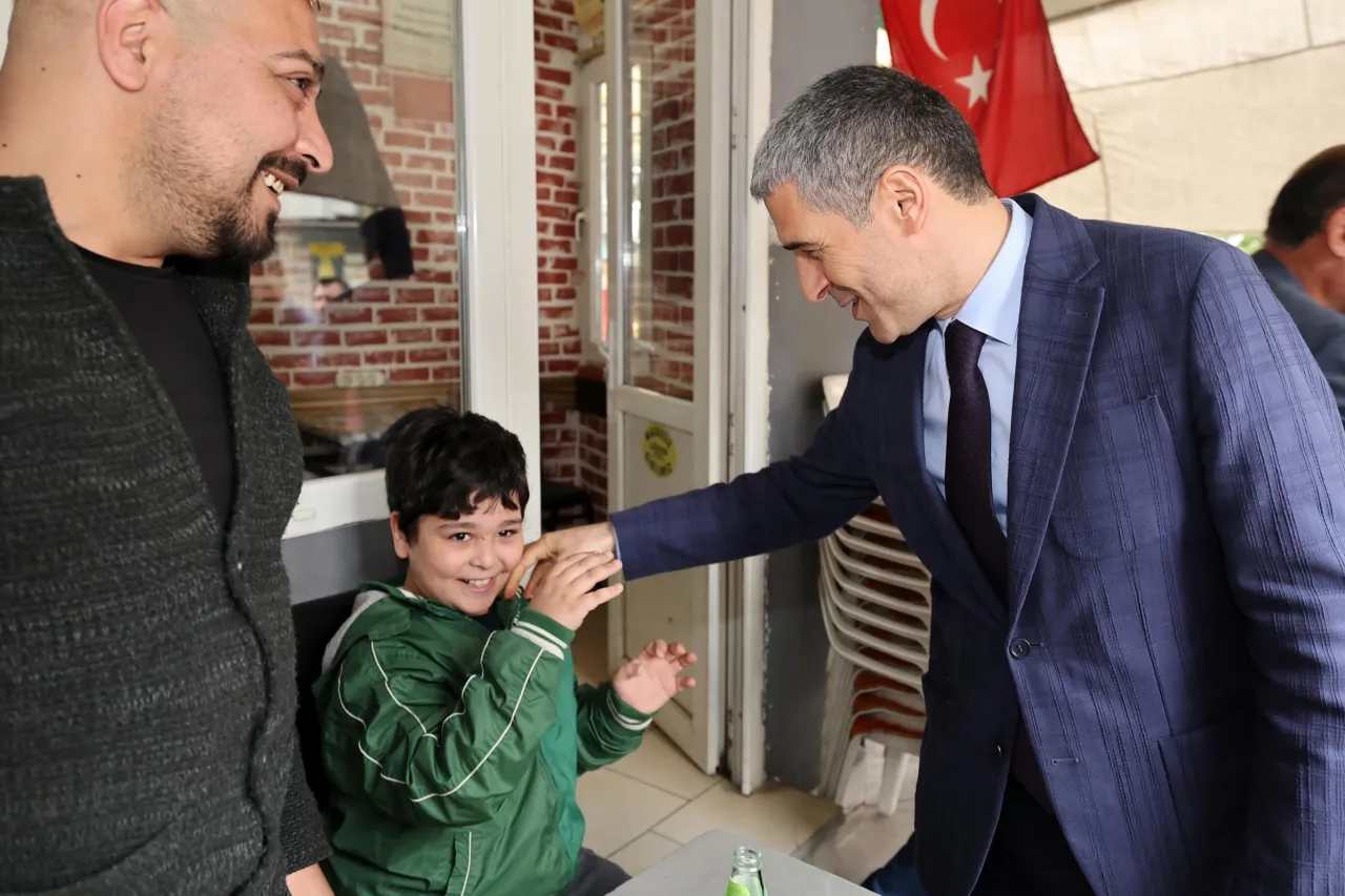 Vali Aktaş 3