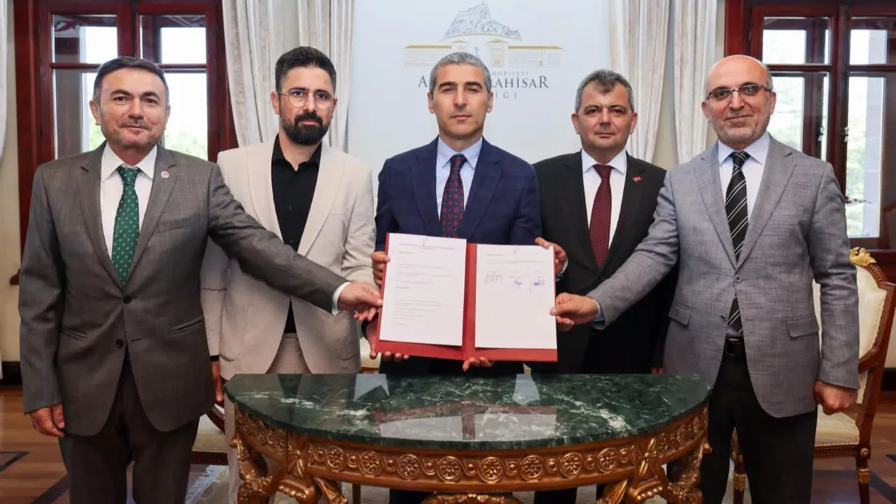 4 6 Yaş Münevver Yanar Kur’an Kursu İçin İmzalar 1
