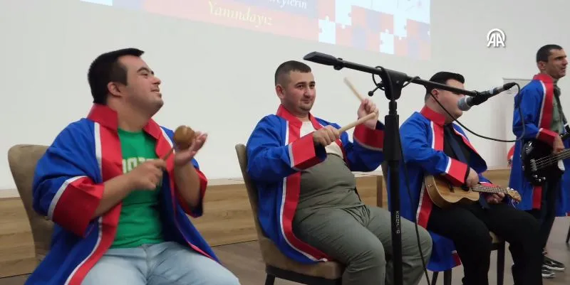 Afsü'de Özel Gençlerin Mezuniyet Heyecanı5