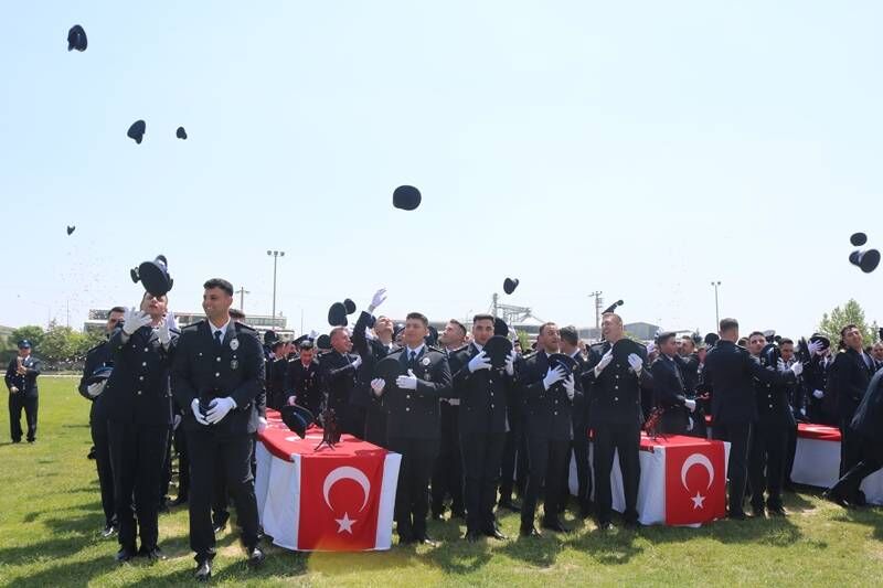 Afyon Pomem’de Coşkulu Mezuniyet Töreni (4)