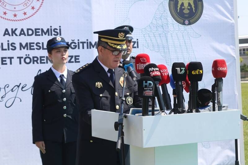 Afyon Pomem’de Coşkulu Mezuniyet Töreni (6)