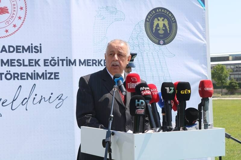 Afyon Pomem’de Coşkulu Mezuniyet Töreni (7)