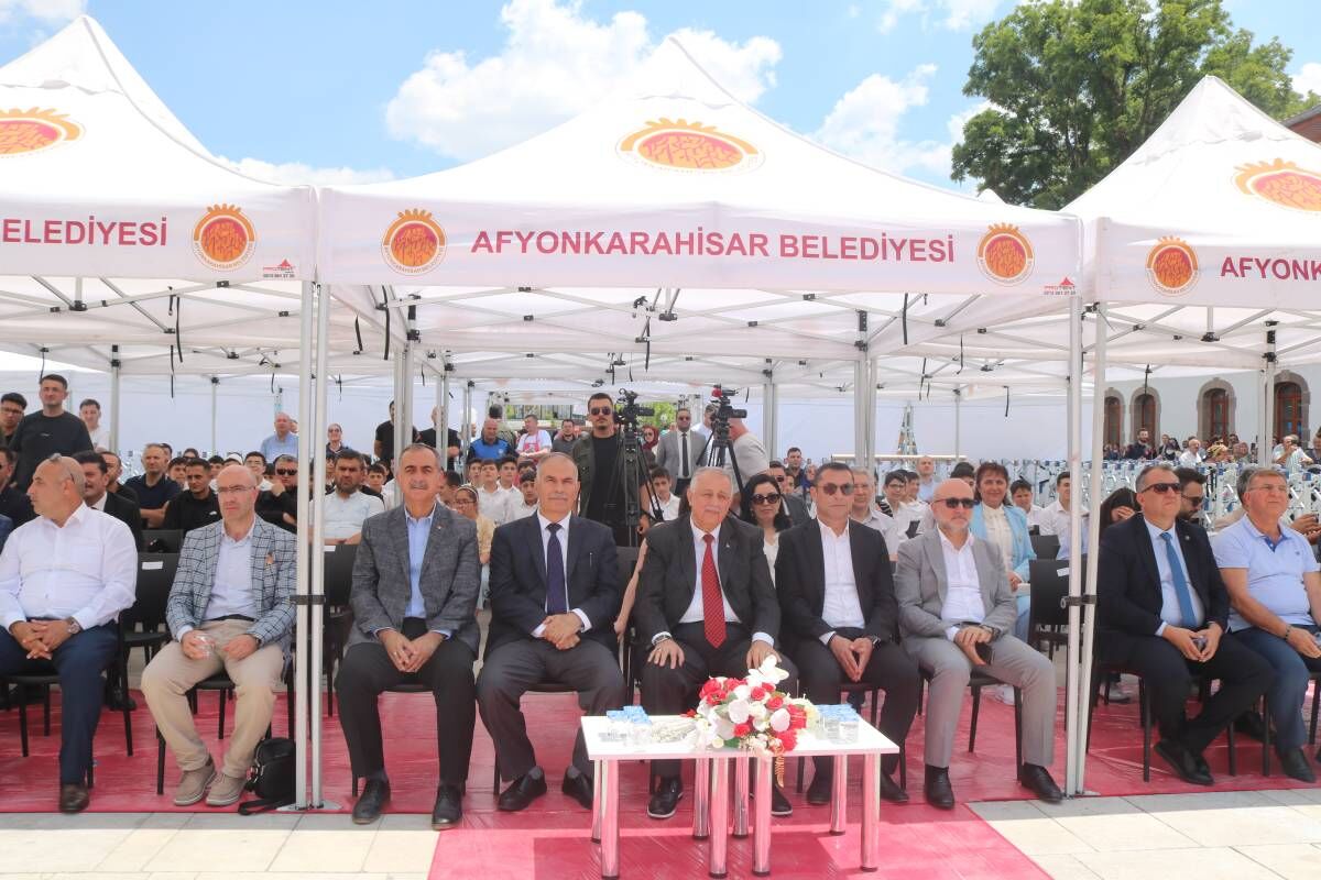 Afyon’da Kırk Hatimli Aşure Dağıtıldı (7)