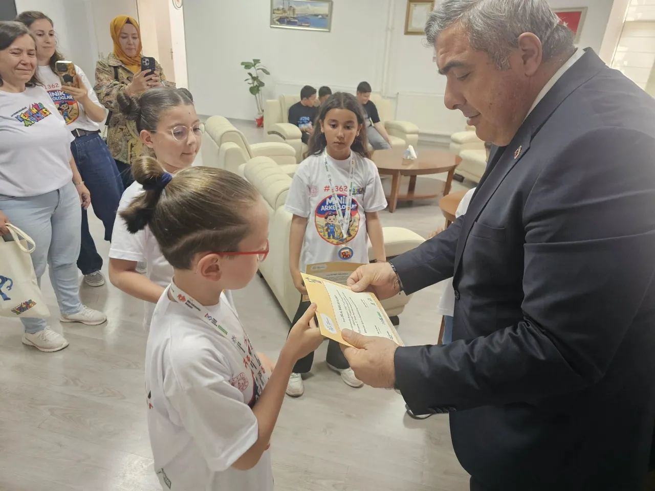 Afyonlu Öğrencilerden Robotikte Gururlandıran Başarı 5