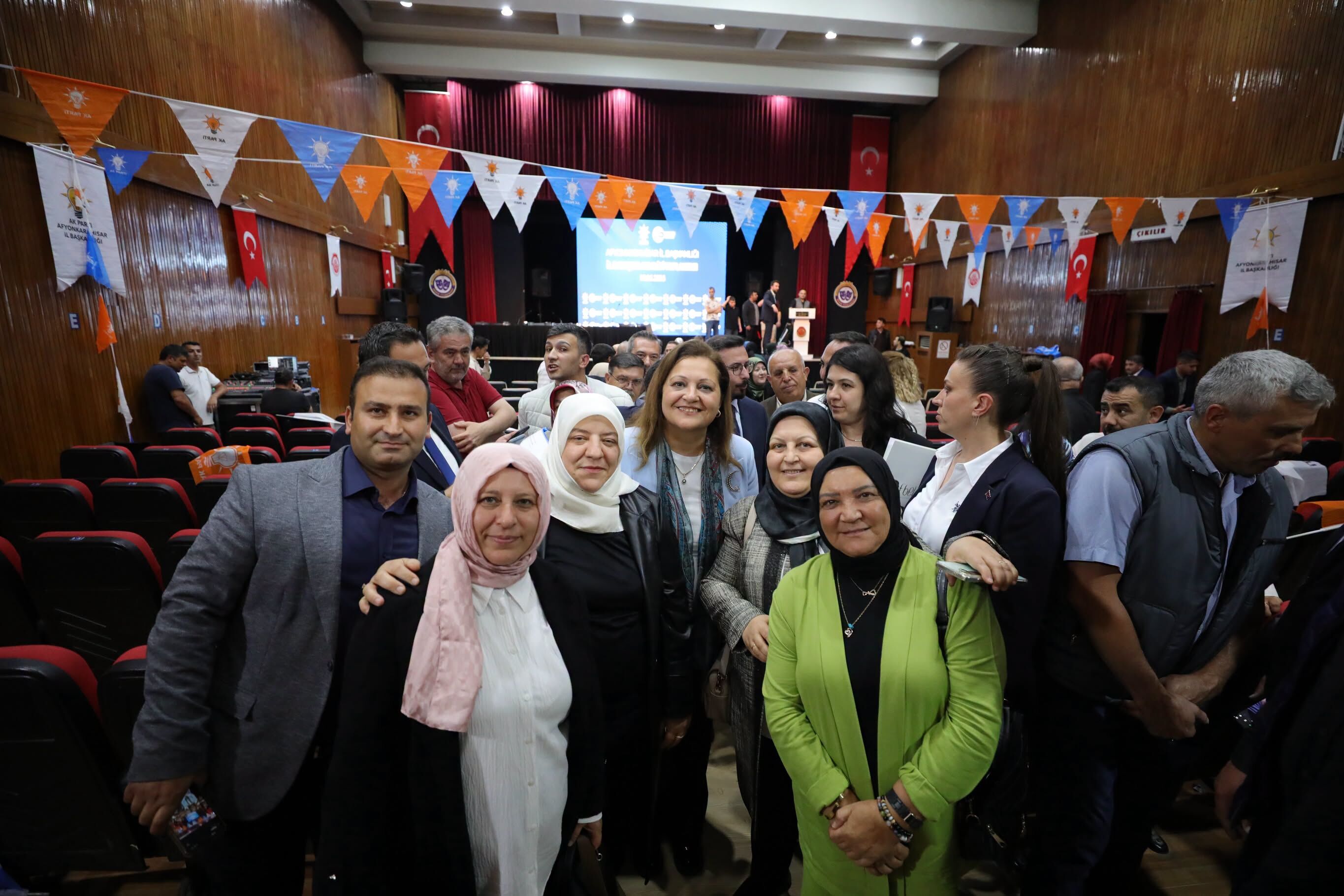 Ak Parti Burcu Koksal-4