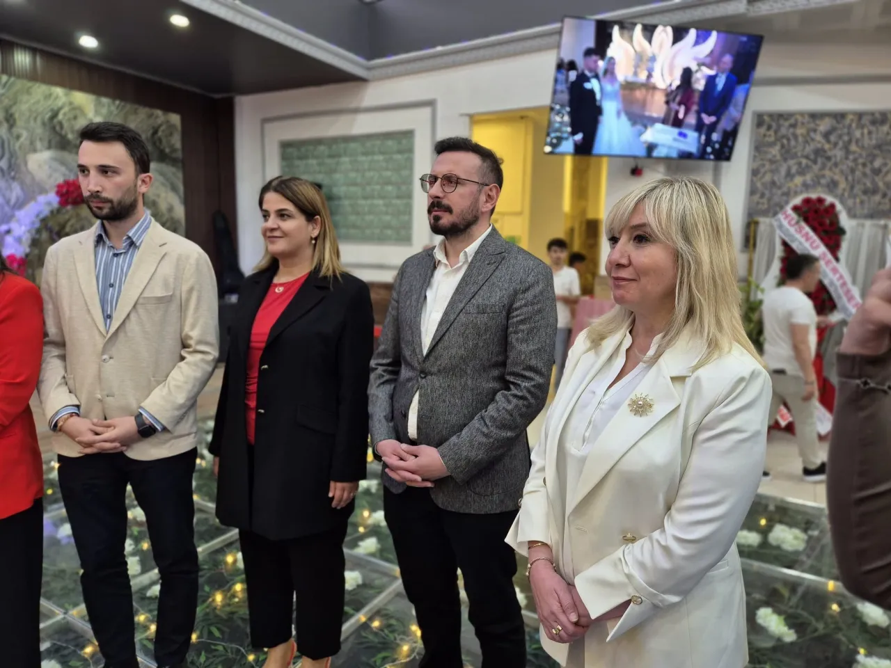 Başkan Şahin Genç Çiftin Mutluluğunu Paylaştı 4