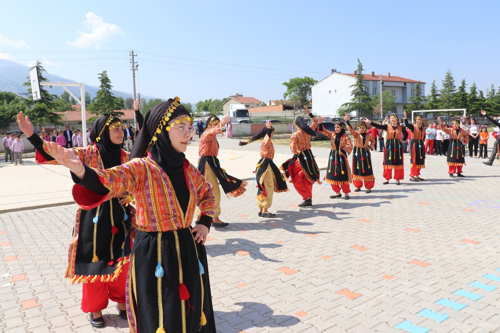 Çay'da 4009 Bilim Fuarı 5