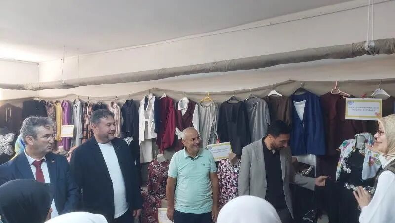 Döğer ’Deki Sergi Yoğun İlgi Gördü (5)