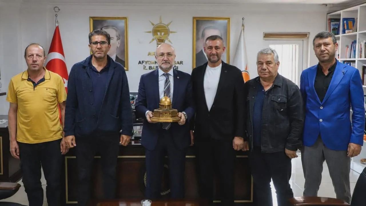 Düğün Salonu Esnafından Başkan Şahin’e Ziyaret 1