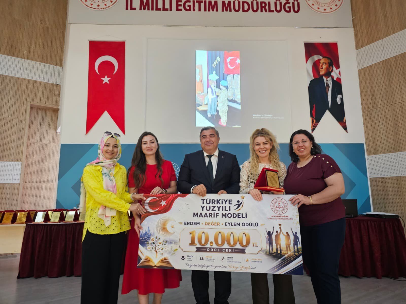 Erdem Ve Değer Ödülleri Sahiplerini Buldu4
