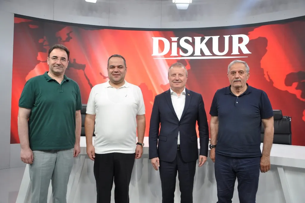 Eski Milletvekili Koçak Mermer Fuarını Değerlendirdi 3