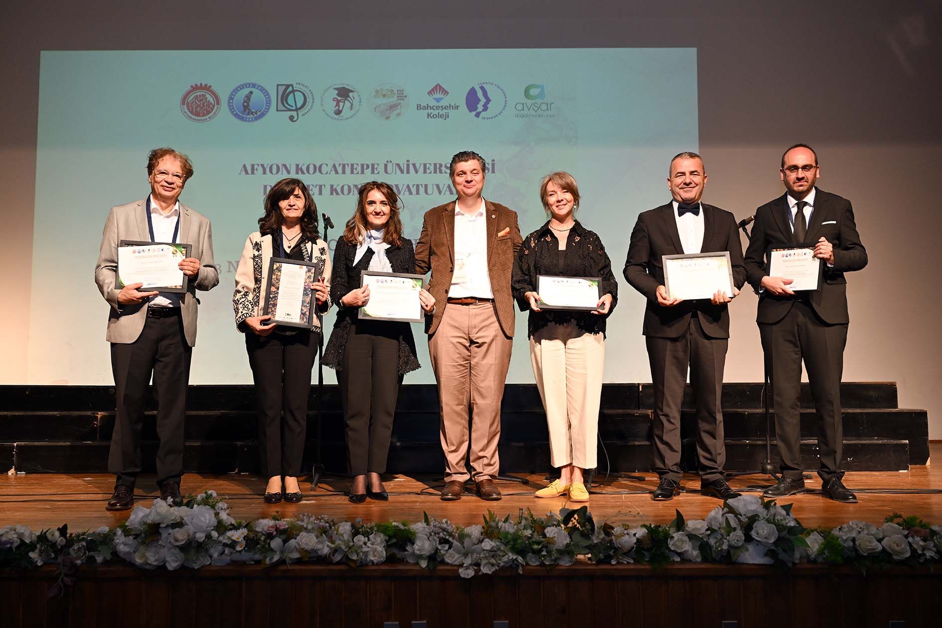 Geleceğin Yıldızları Afyon'da Sahne Aldı 6