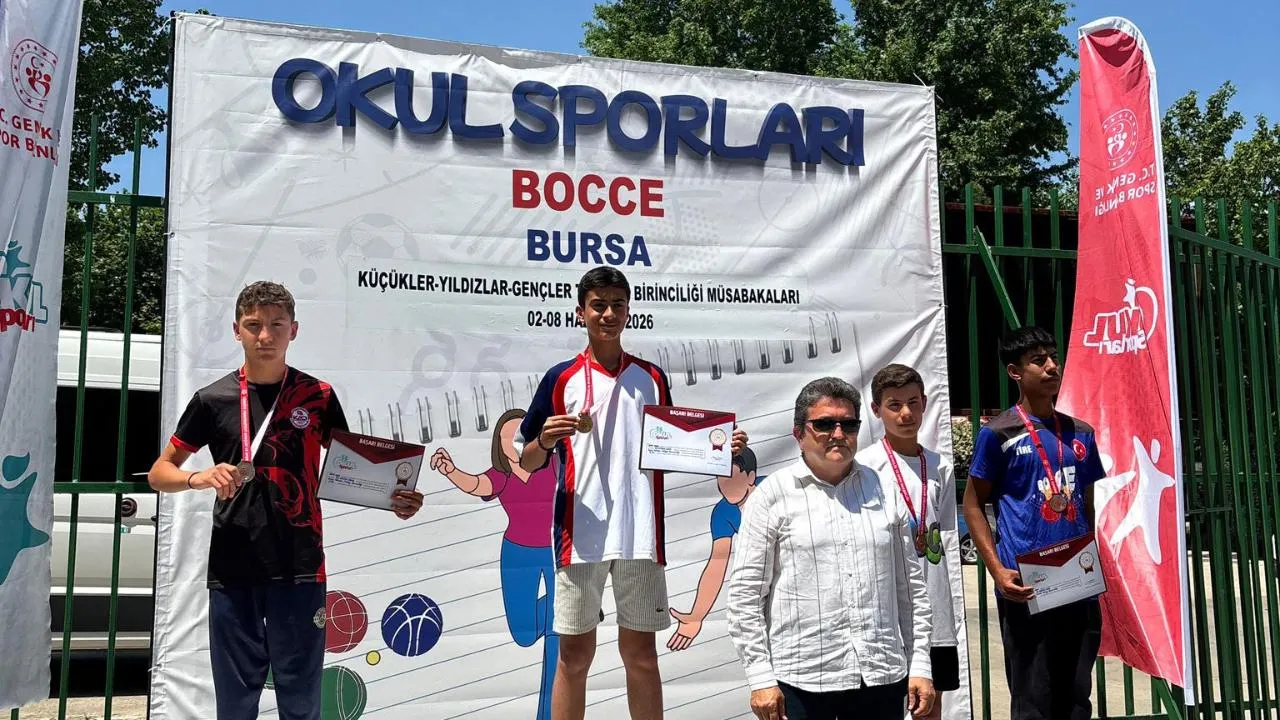 Genç Sporcular Tarih Yazdı 1