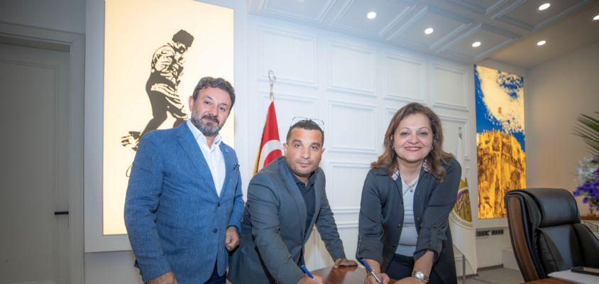 İmzalar Atıldı 1