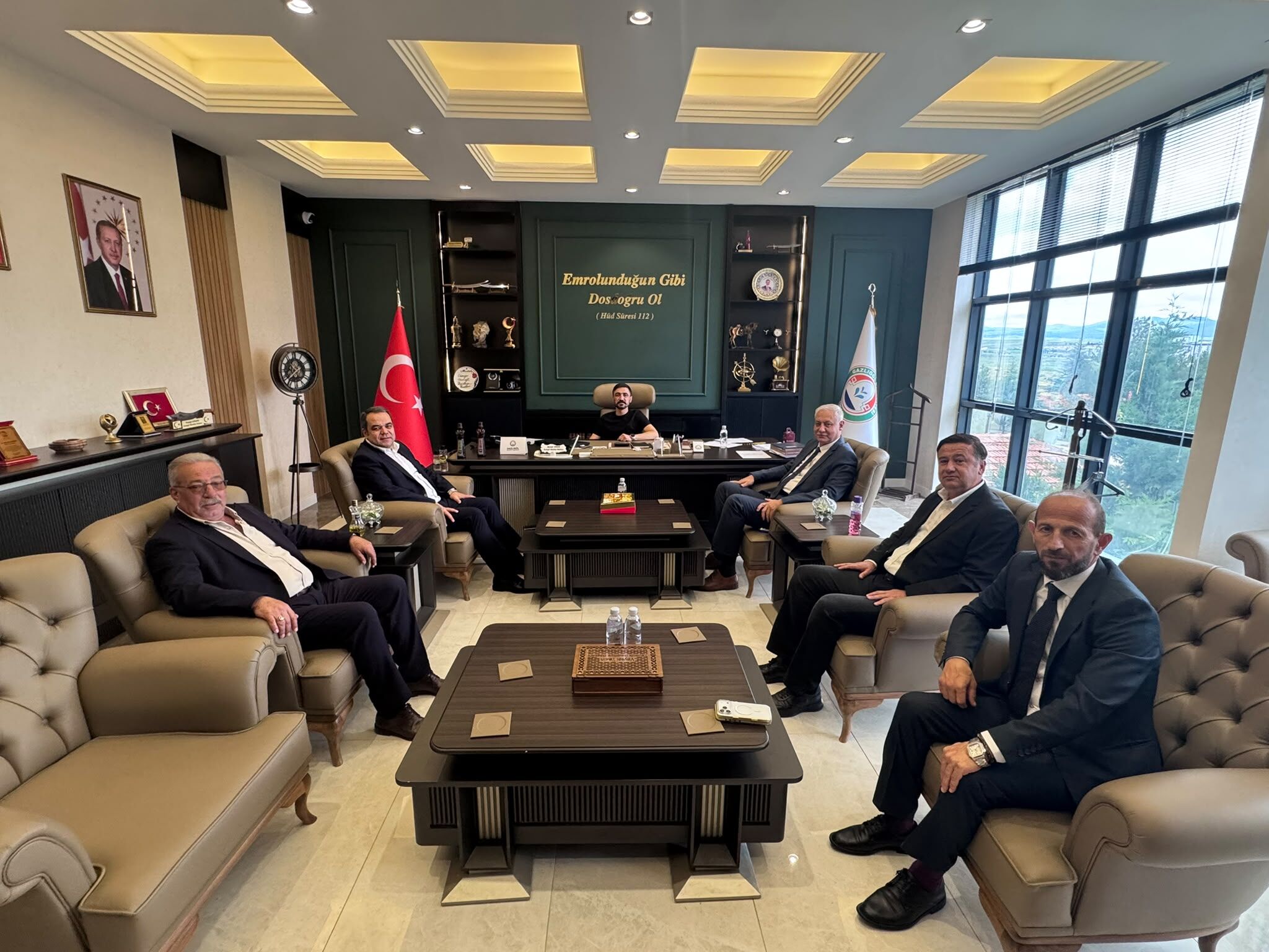 İş Dünyasından Başkan Mustafa Güngör’e Ziyaret 1