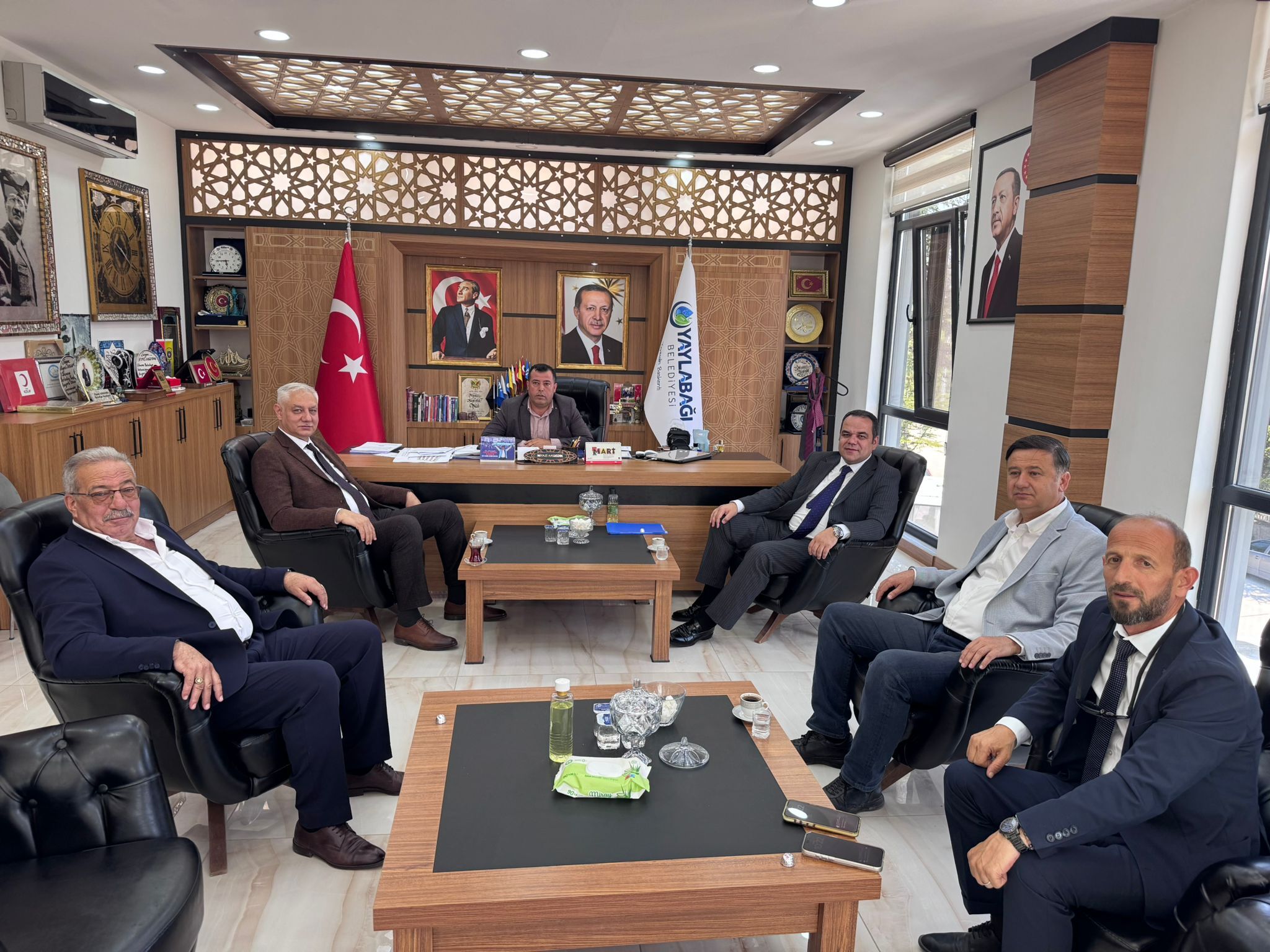 İş İnsanlarından Başkan Akgedik’e Ziyaret 4