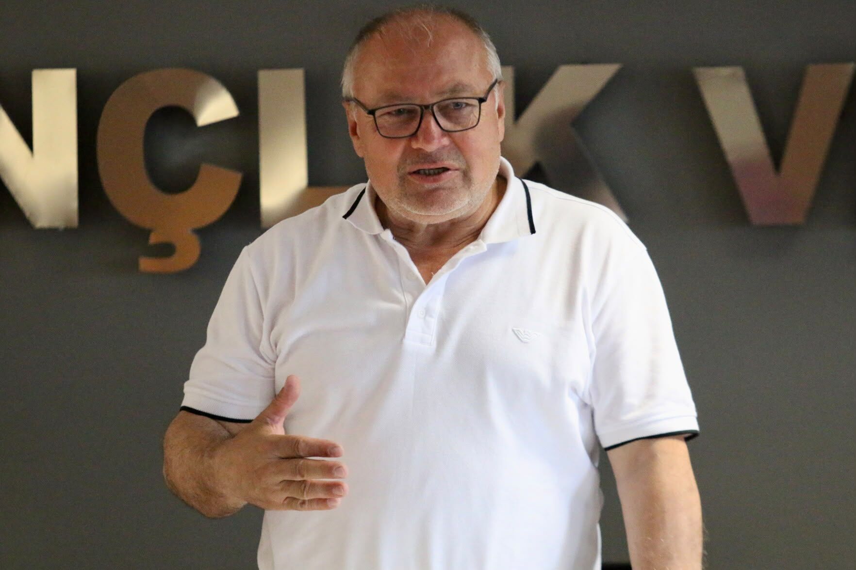 İşitme Engelliler Voleybol Şampiyonası Başlıyor (1)