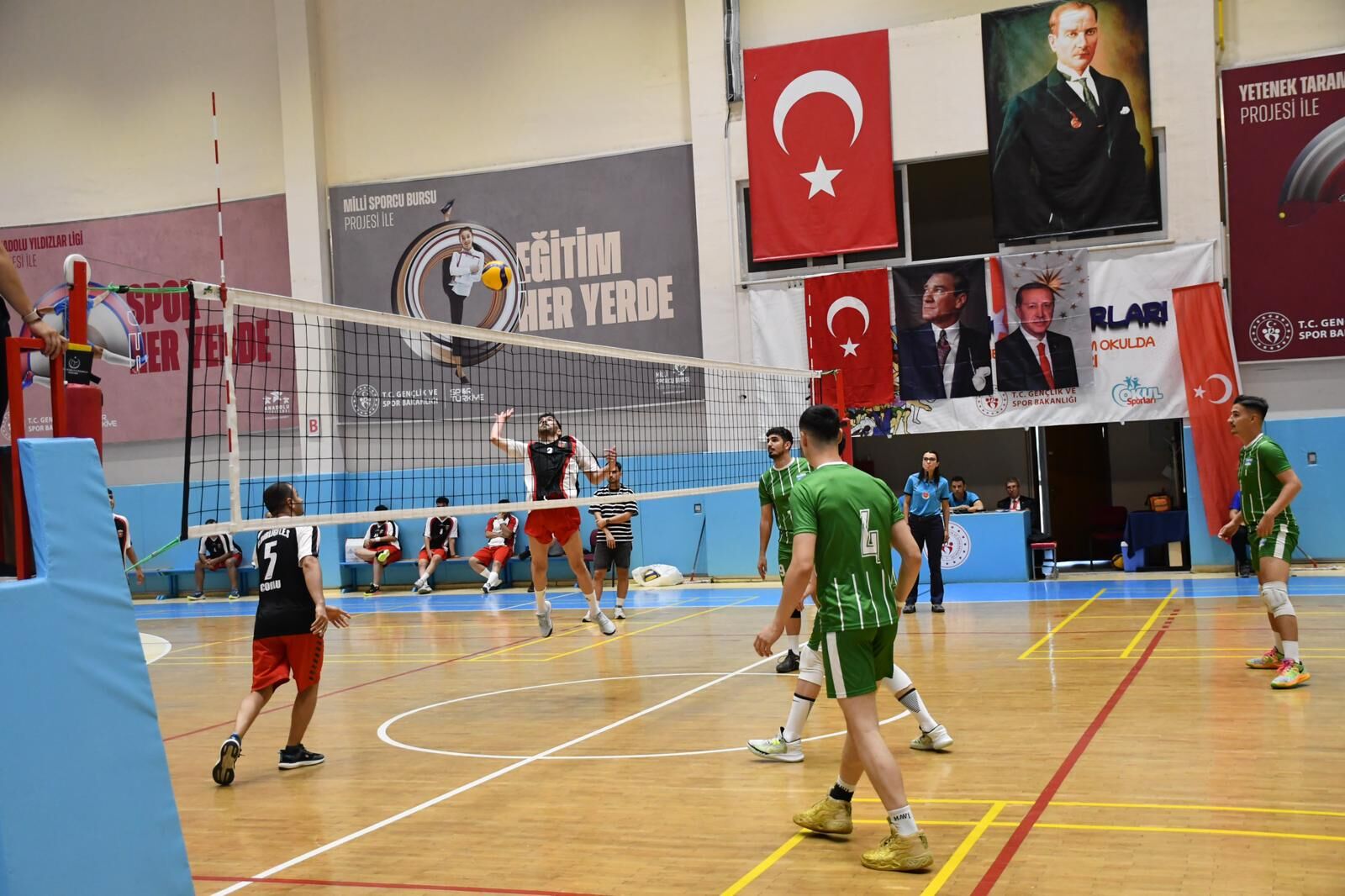 İşitme Engelliler Voleybol Türkiye Şampiyonası Başladı (3)