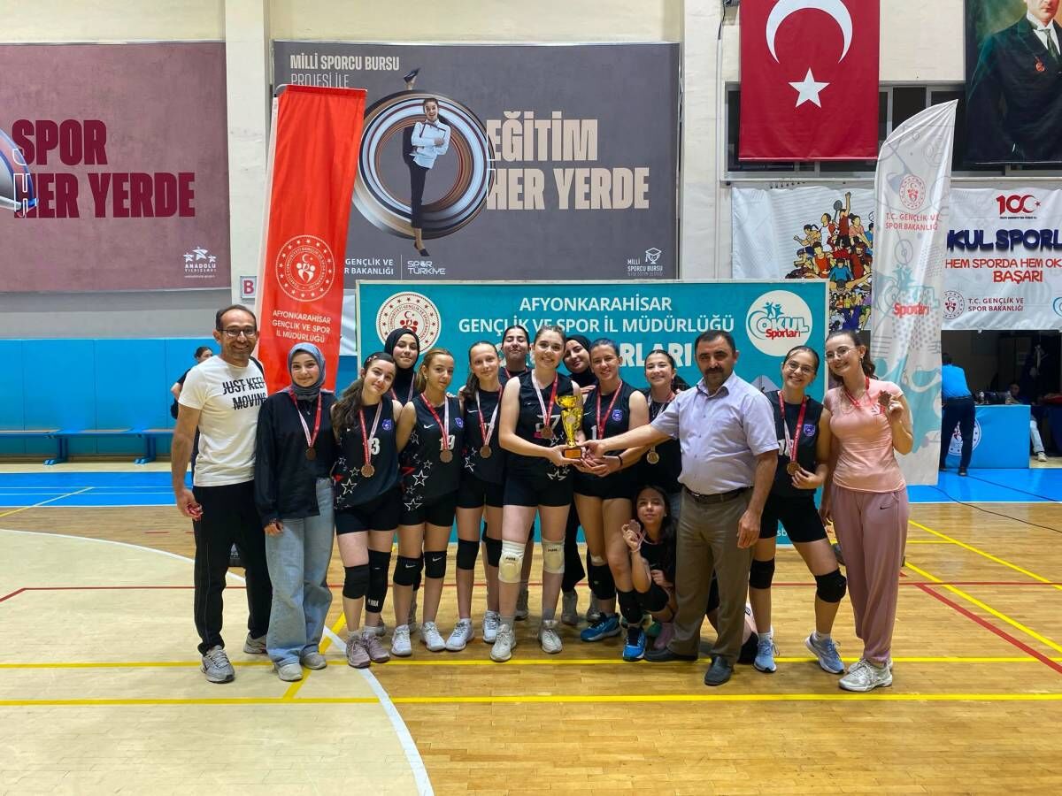 Kızlar Voleybol 3