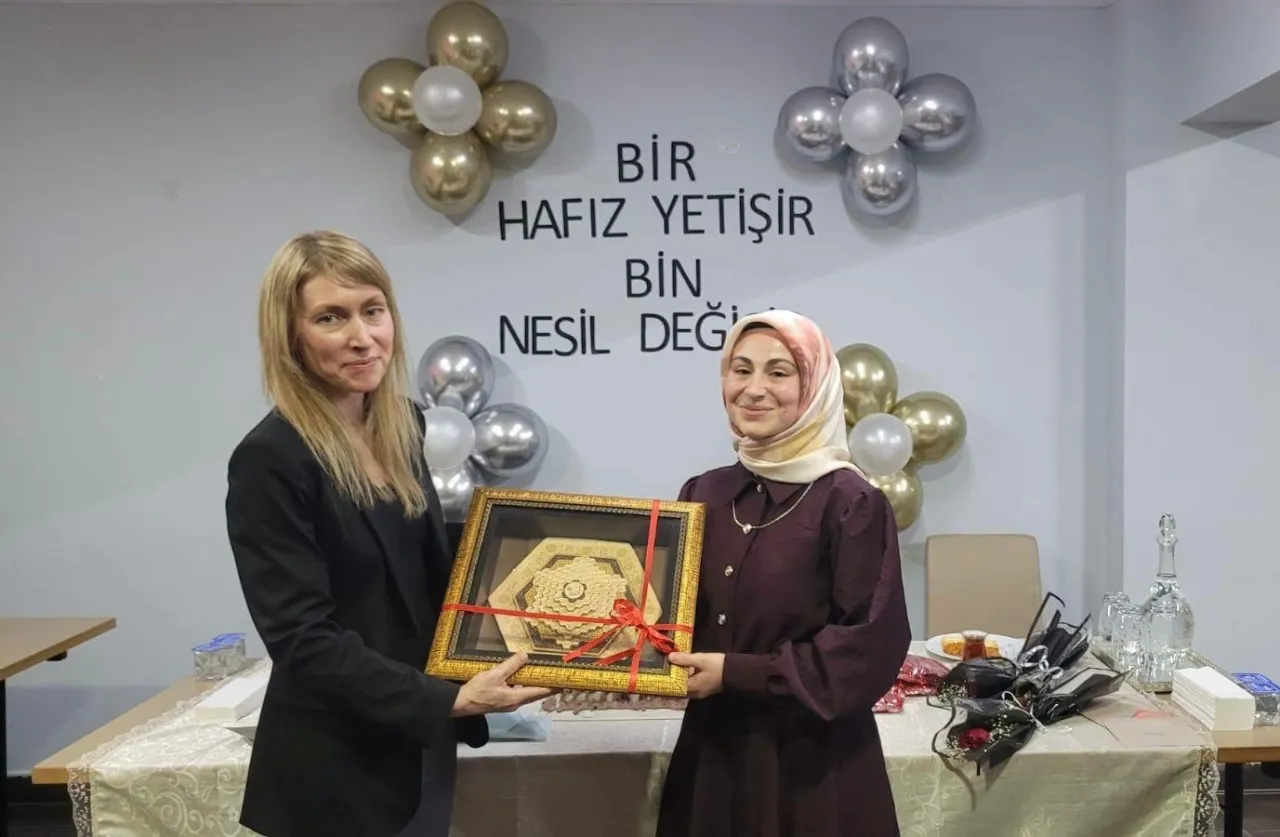 Kyk'lı Gençlerin Hafızlık Coşkusu 4