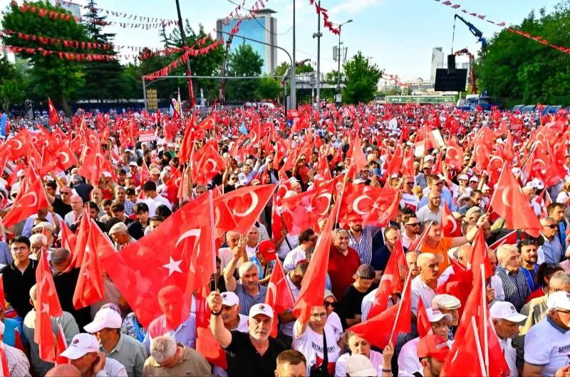 Milletvekili Hakan Şeref Olgun6