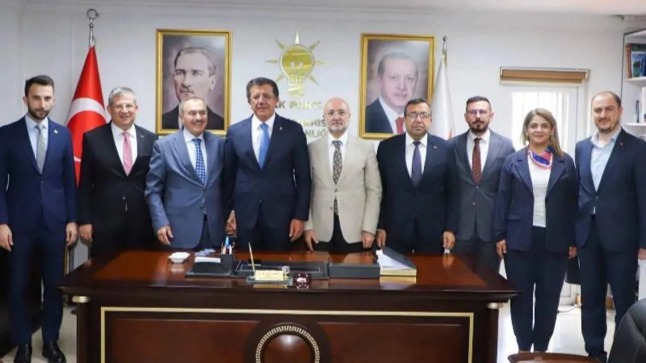 Nihat Zeybekci’den Afyon Teşkilatına Ziyaret 1