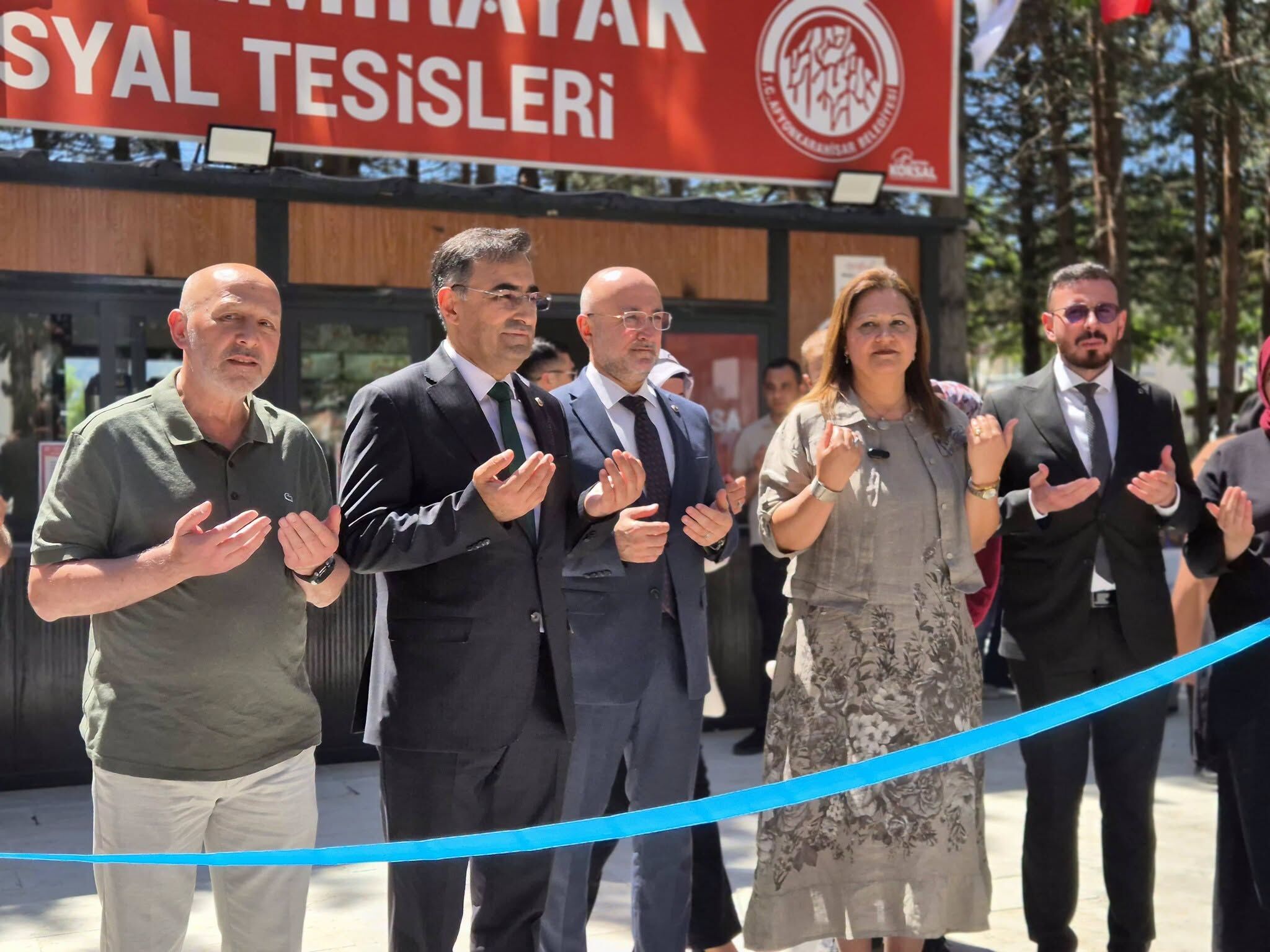 Nuri Demirayak Parkı Kafeteryası Hizmete Açıldı (2)