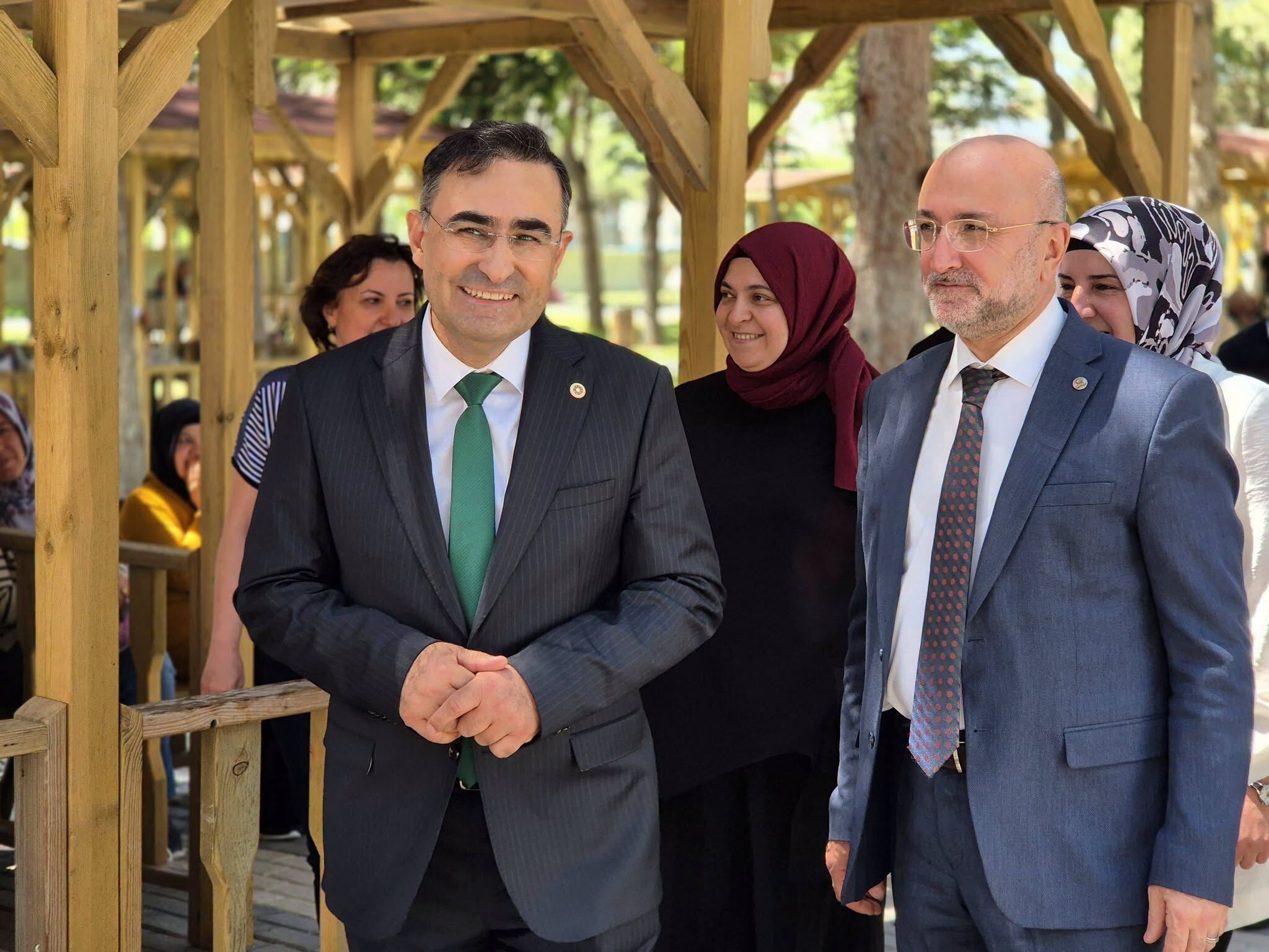 Nuri Demirayak Parkı Kafeteryası Hizmete Açıldı (4)