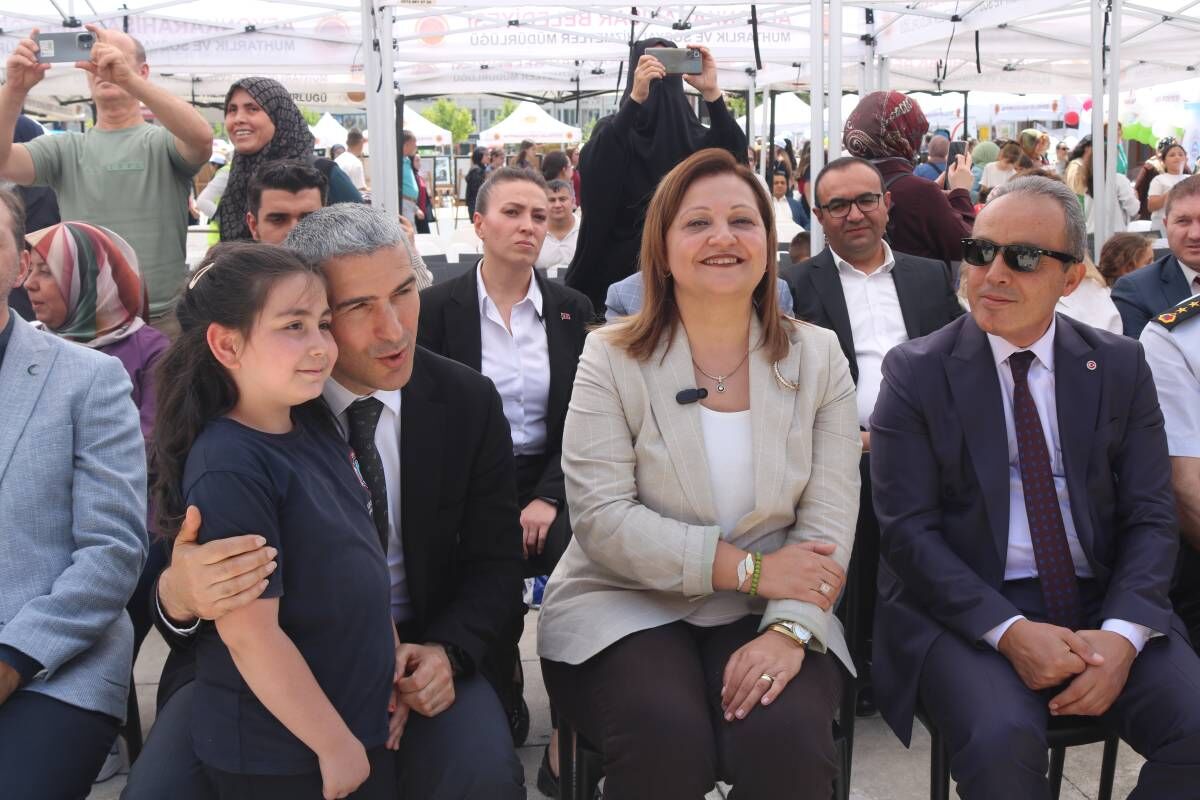 Sağlıklı Yaşam Ligi Şampiyonları Ödüllerini Aldı (4)