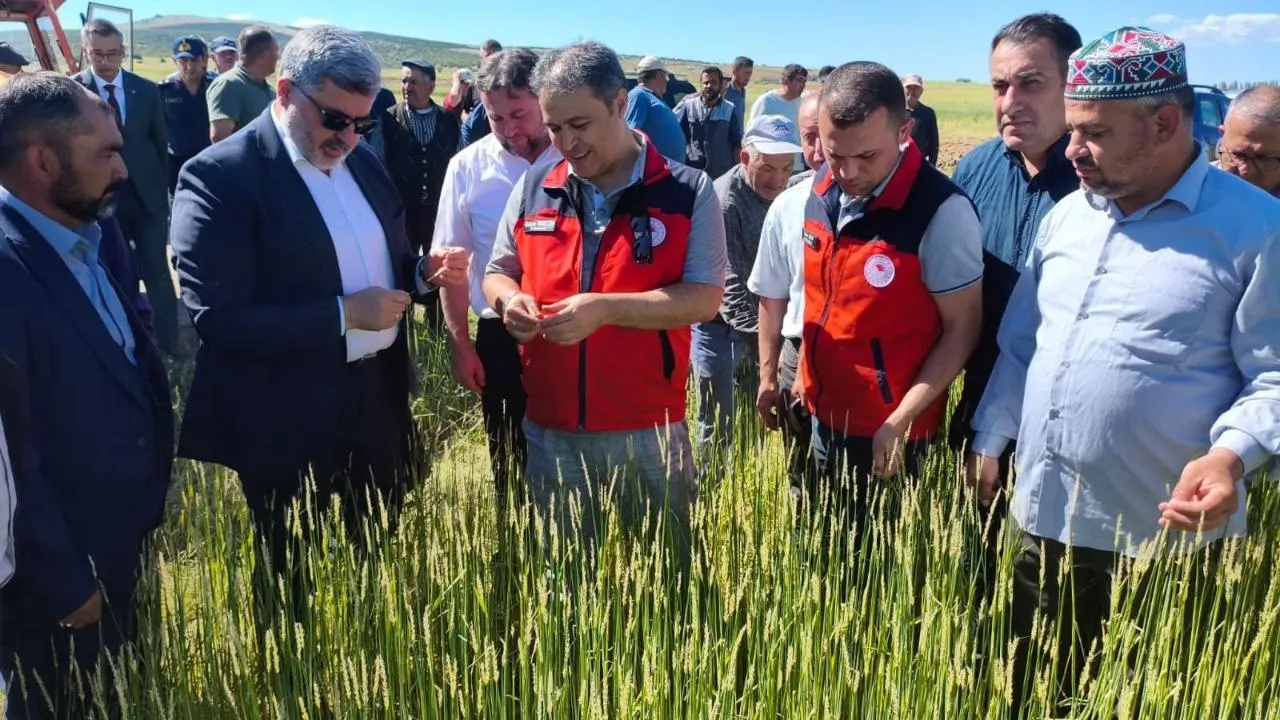 Süreci Yakından Takip Ediyoruz 2