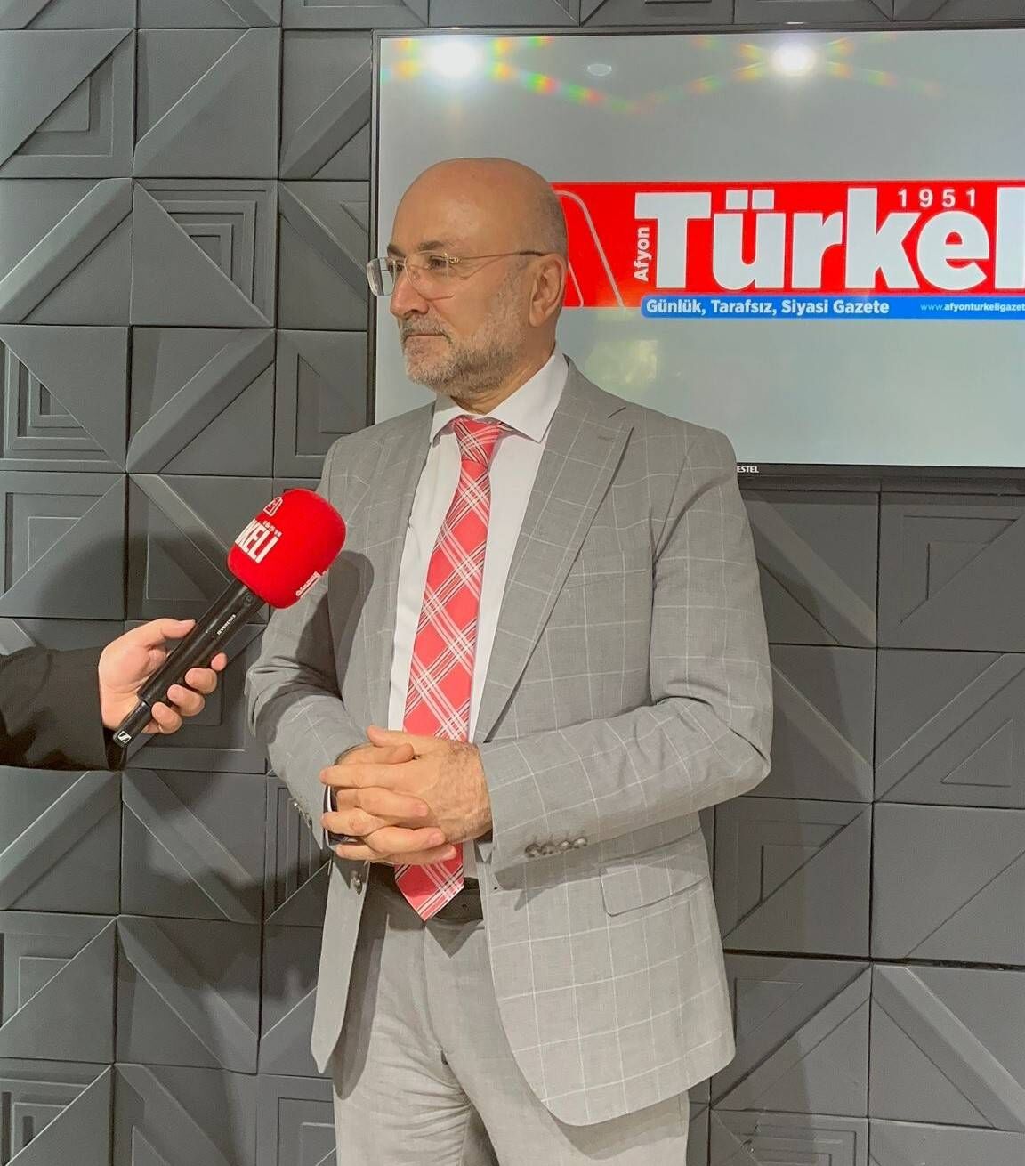Turgay Şahin 4