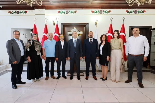 Vali̇ Aktaş'a Makaminda Nezaket Zi̇yaretleri̇2
