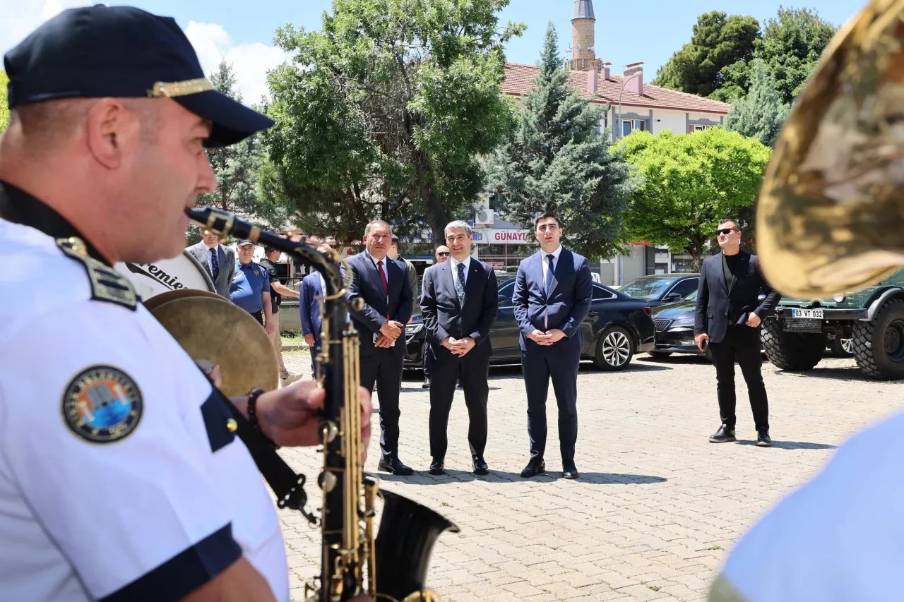 Vali Aktaş’tan Dinar Belediyesi’ne Ziyaret 2