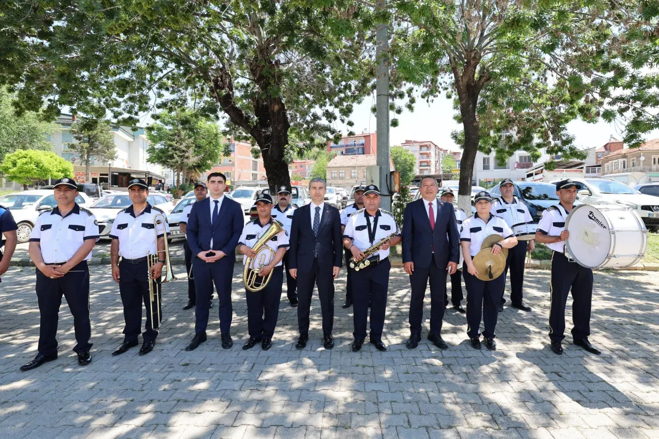 Vali Aktaş’tan Dinar Belediyesi’ne Ziyaret 3